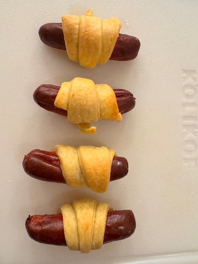 Wagyu 2-Bite Pigs in a French Pastry Blanket